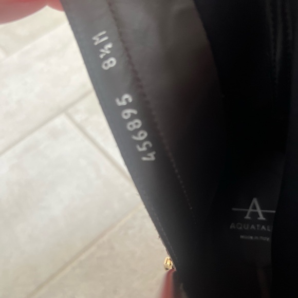Excellent condition suede Aquatalia boots - Picture 5 of 6